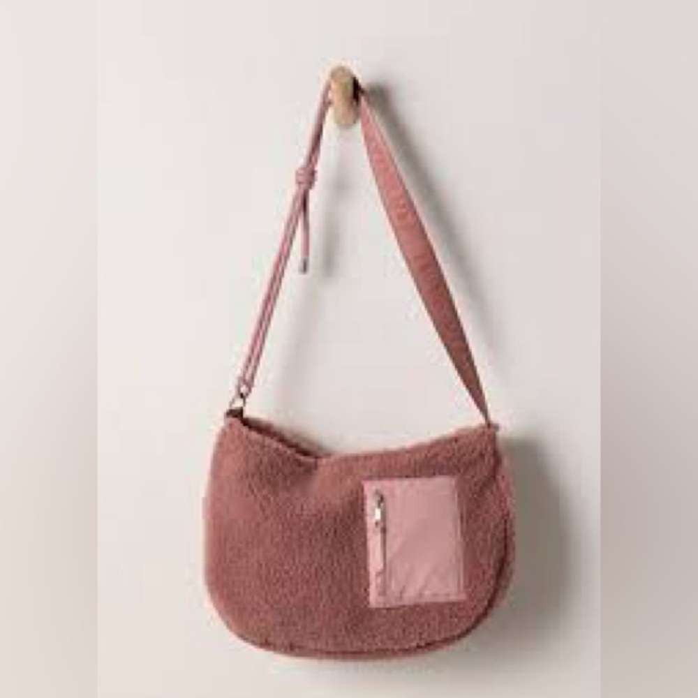 Free People Movement Slopes Sherpa Sling Bag Gem/Mauve Utility New No Tags